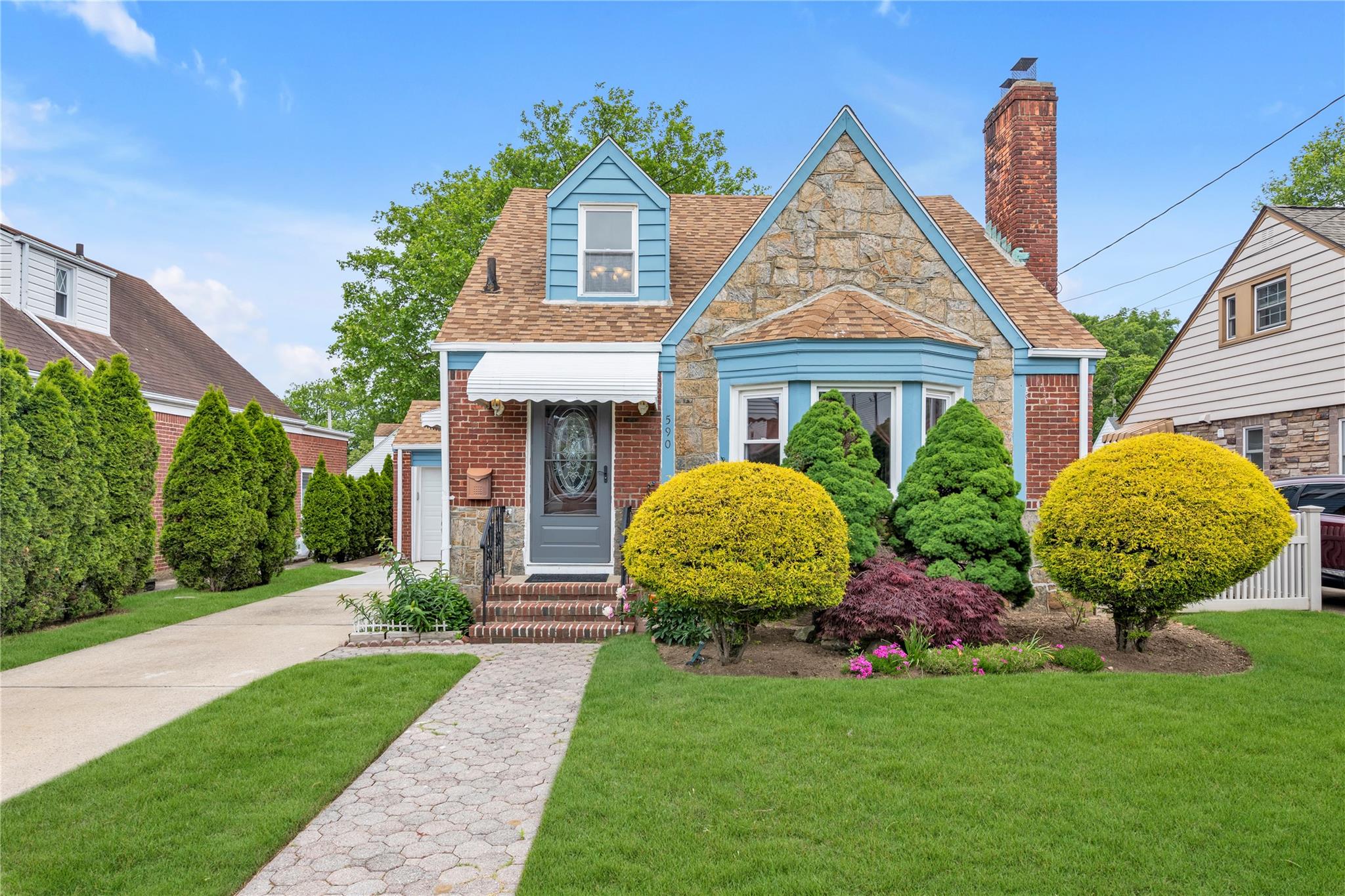 590 Langley Avenue, West Hempstead, New York image 1