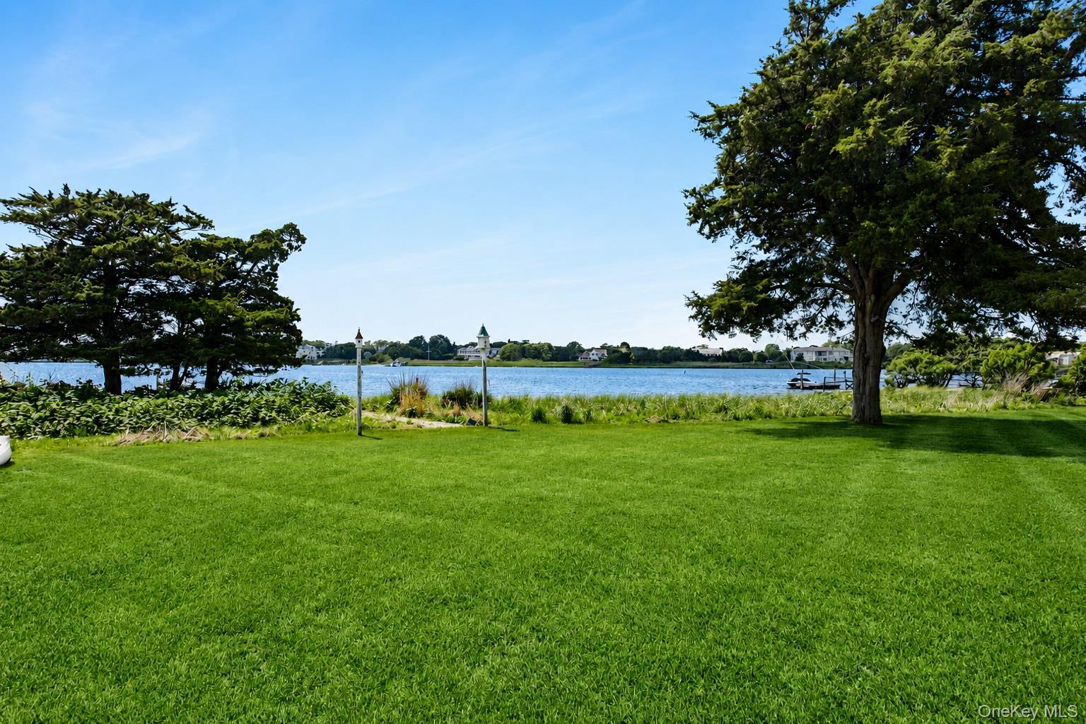 65 Shore Road