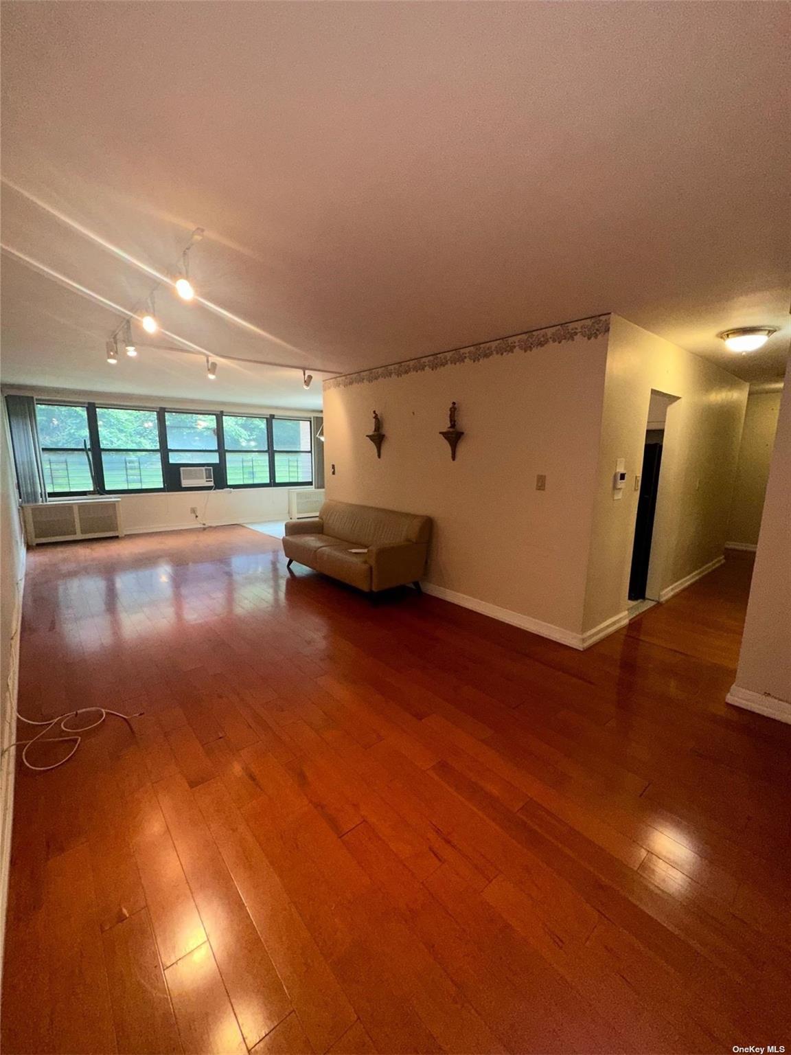 Property for Sale at Bell Blvd Blvd Lobby, Bayside, Queens, NY - Bedrooms: 3 
Bathrooms: 2  - $540,000