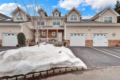 Condo For Sale - 37 Terrace Lane<br/> Patchogue, NY 11772