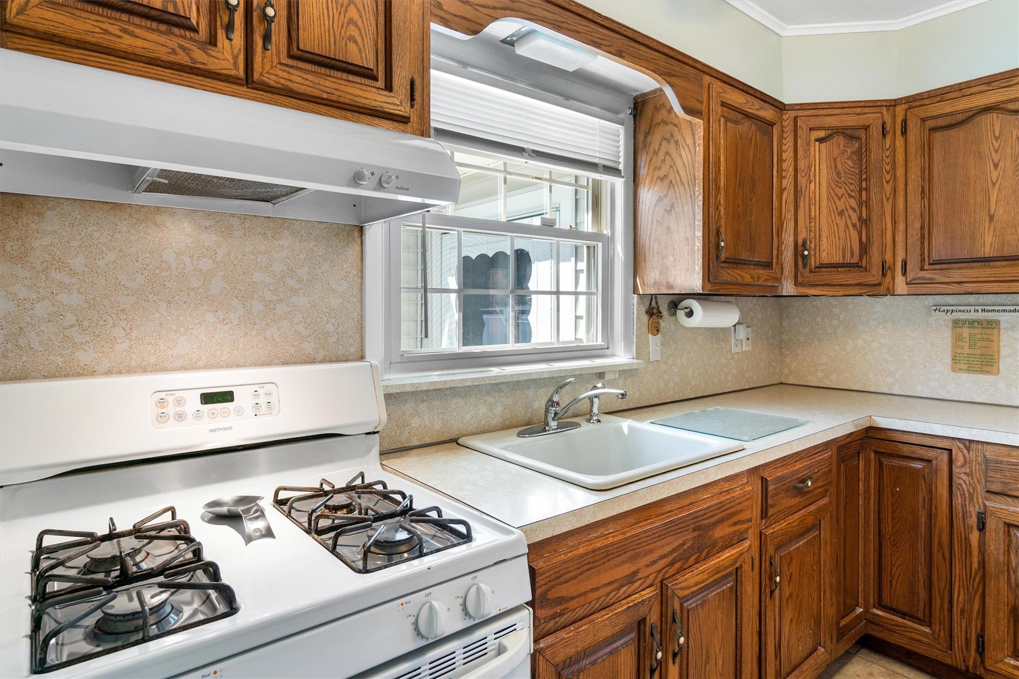 7 E Elm Street, Valhalla, Florida image 12