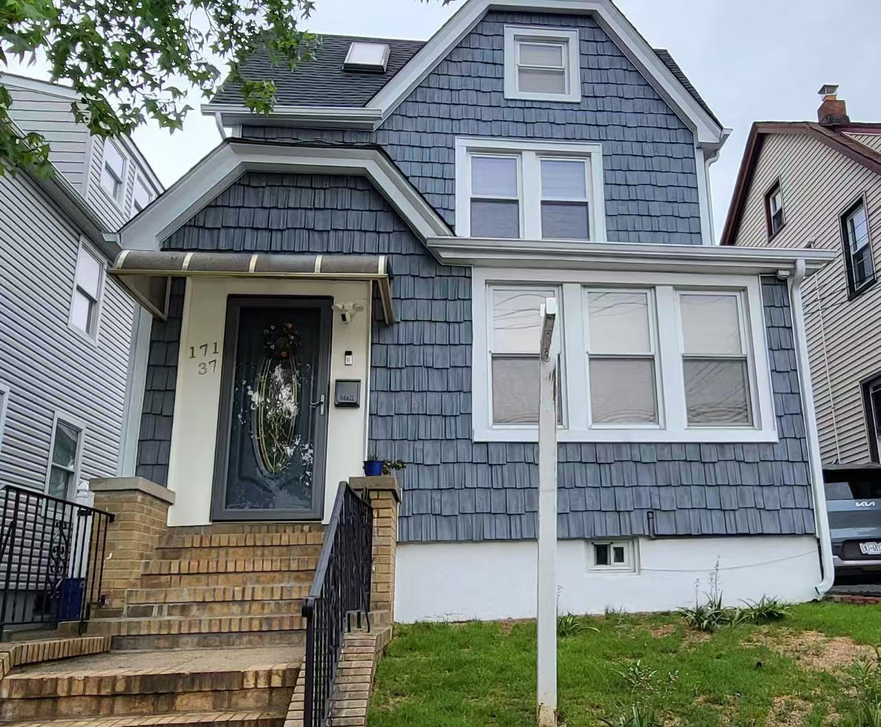 Property for Sale at Bagley Ave, Flushing, Queens, NY - Bedrooms: 4 
Bathrooms: 3 
Rooms: 12  - $1,200,000