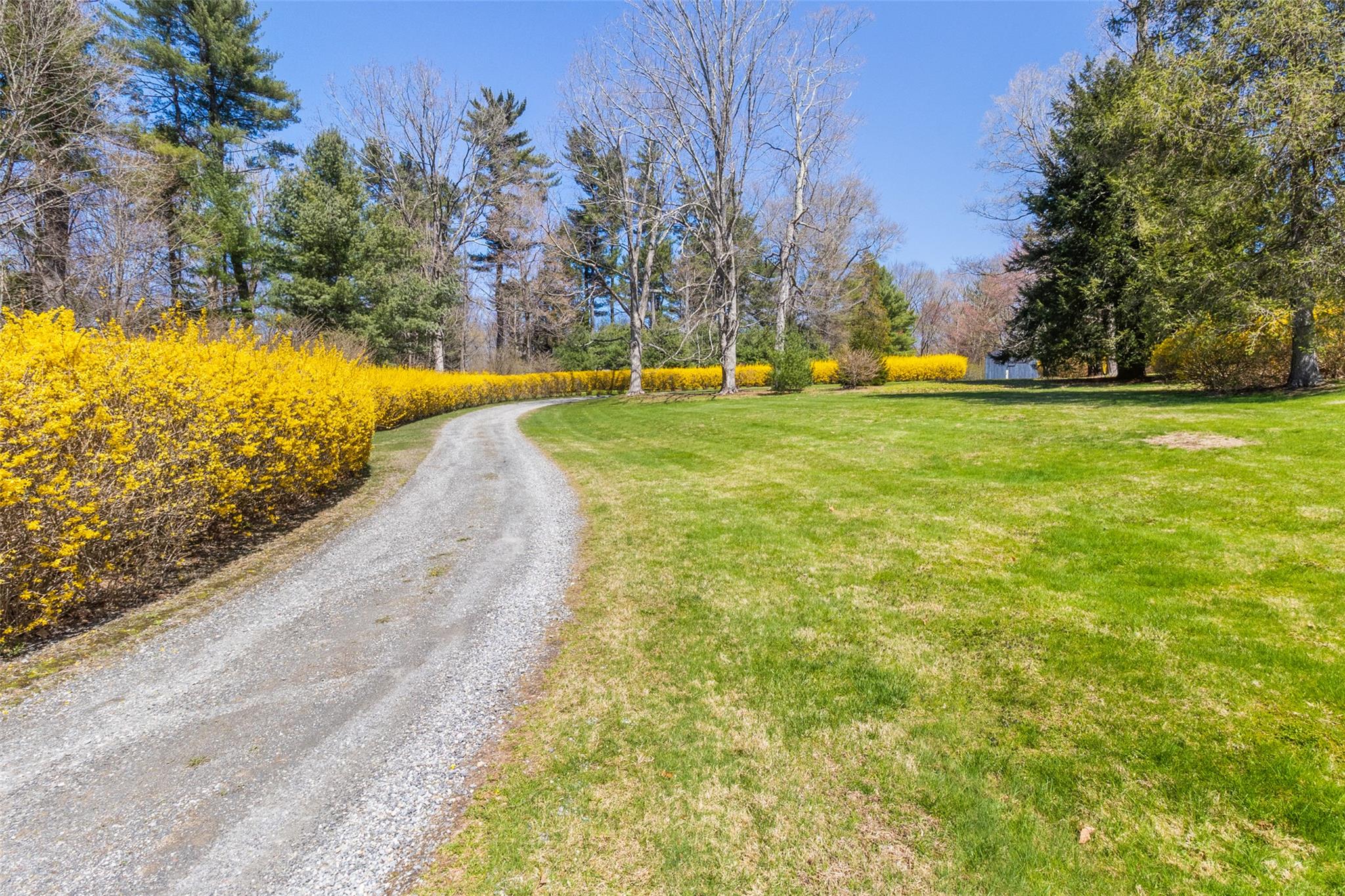 432 Cantitoe Street, Bedford, New York image 31