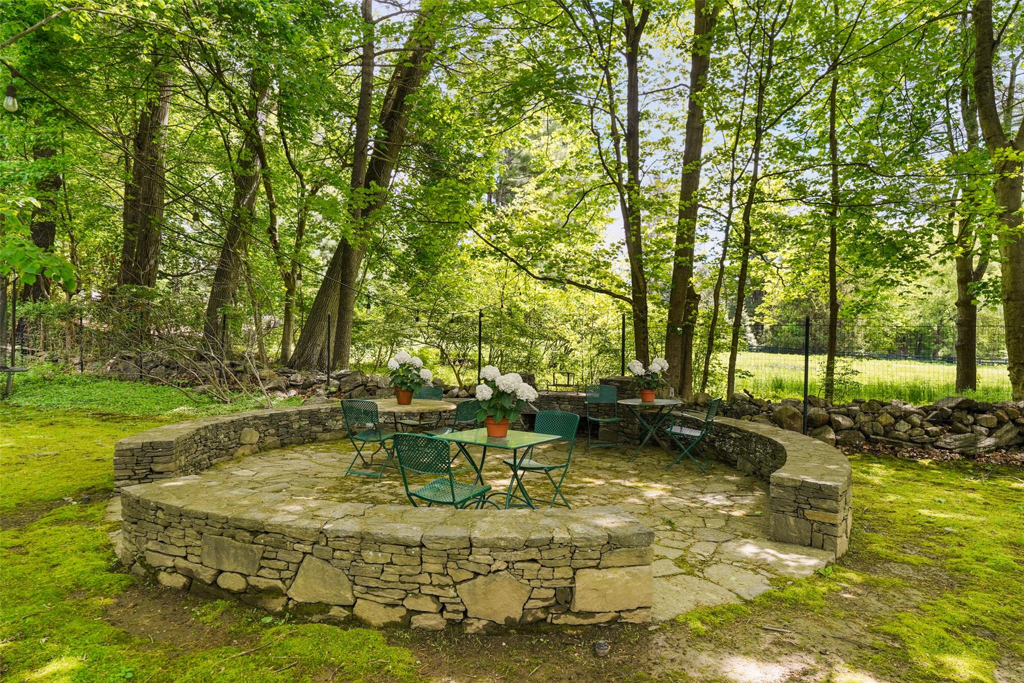 432 Cantitoe Street, Bedford, New York image 33