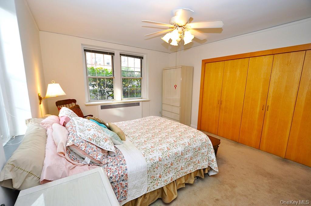 Scarsdale, New York 10583, United States, 2 Bedrooms Bedrooms, ,2 BathroomsBathrooms,Residential,Active,235020