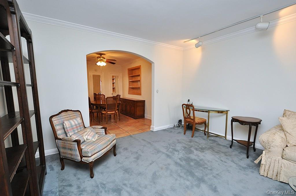 Scarsdale, New York 10583, United States, 2 Bedrooms Bedrooms, ,2 BathroomsBathrooms,Residential,Active,235020