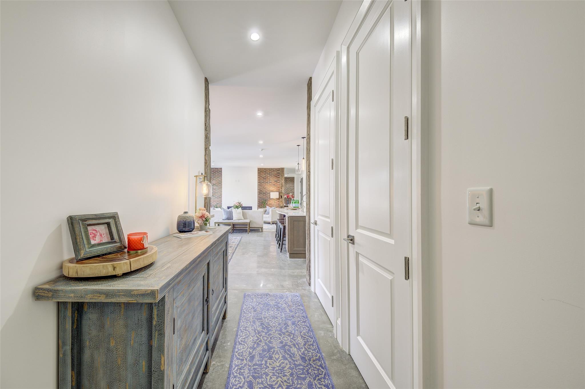 226 Main Street 302