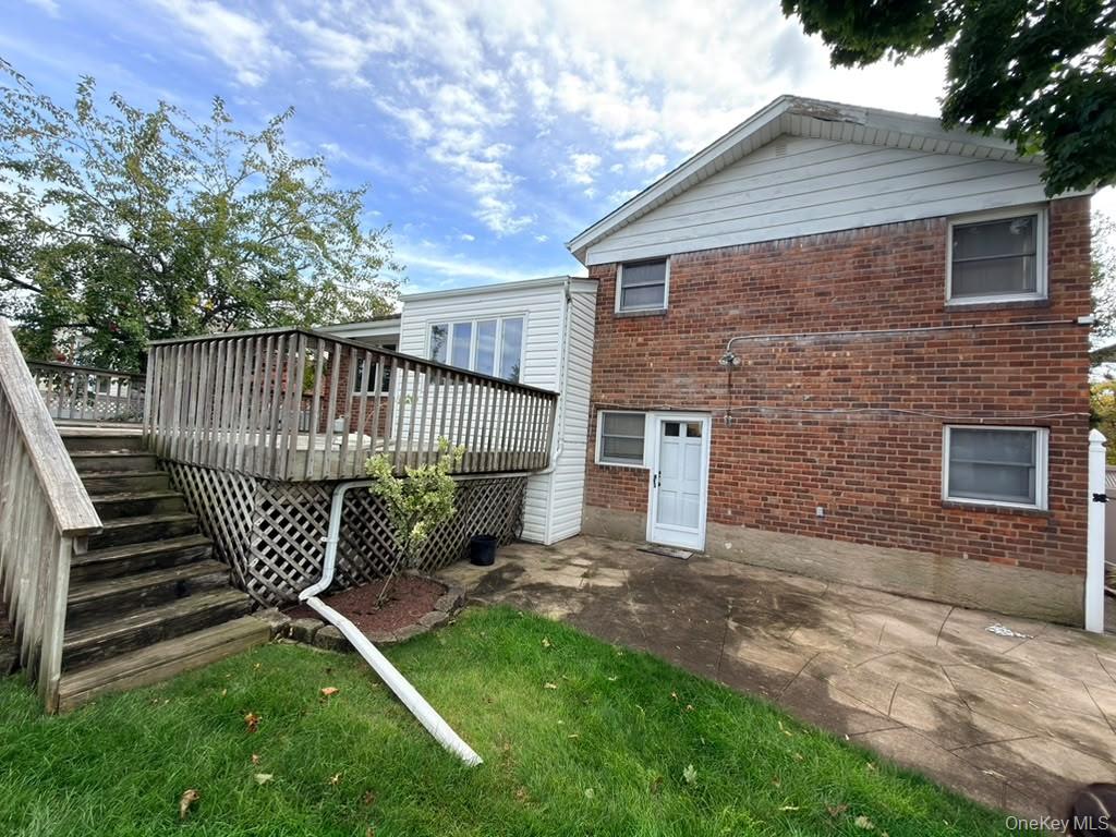 Photo of 925 Northern Boulevard, Baldwin, NY 11510 (MLS # 1053026)