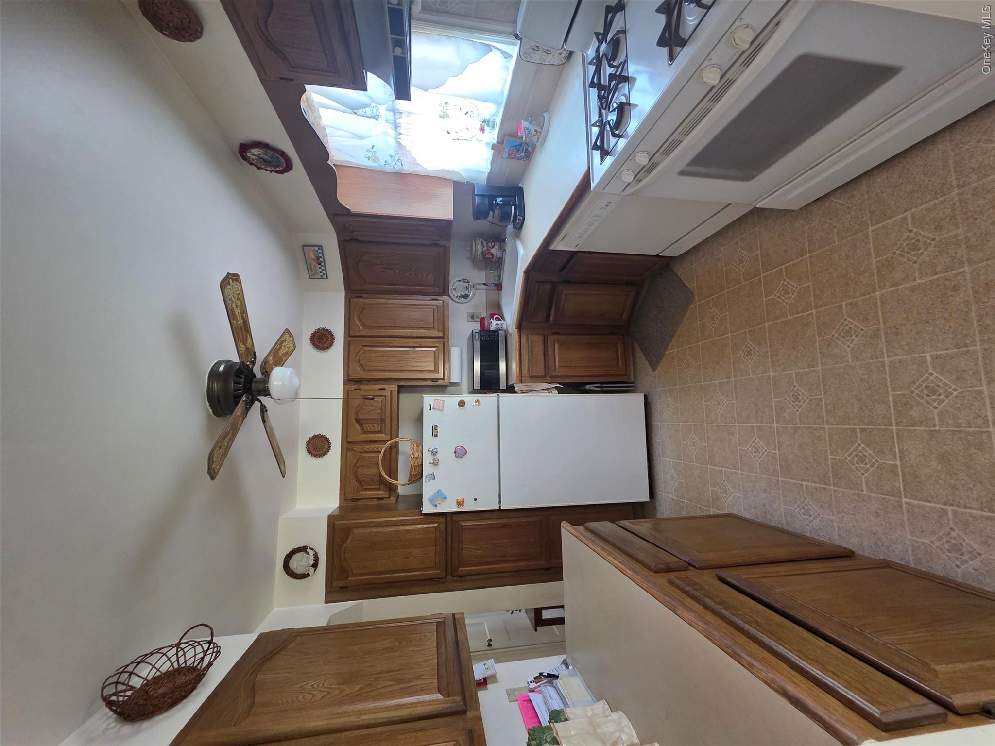 92 Edgewood Avenue