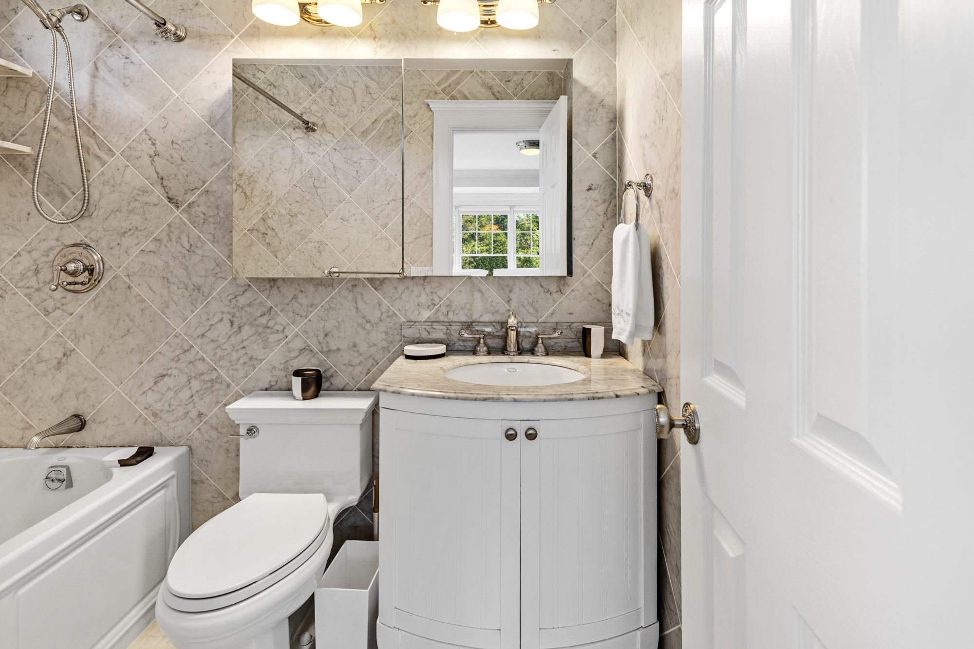 5 Lower 7 Ponds Road, Water Mill, New York image 20