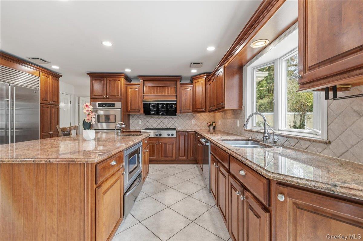 112 Village Hill Drive