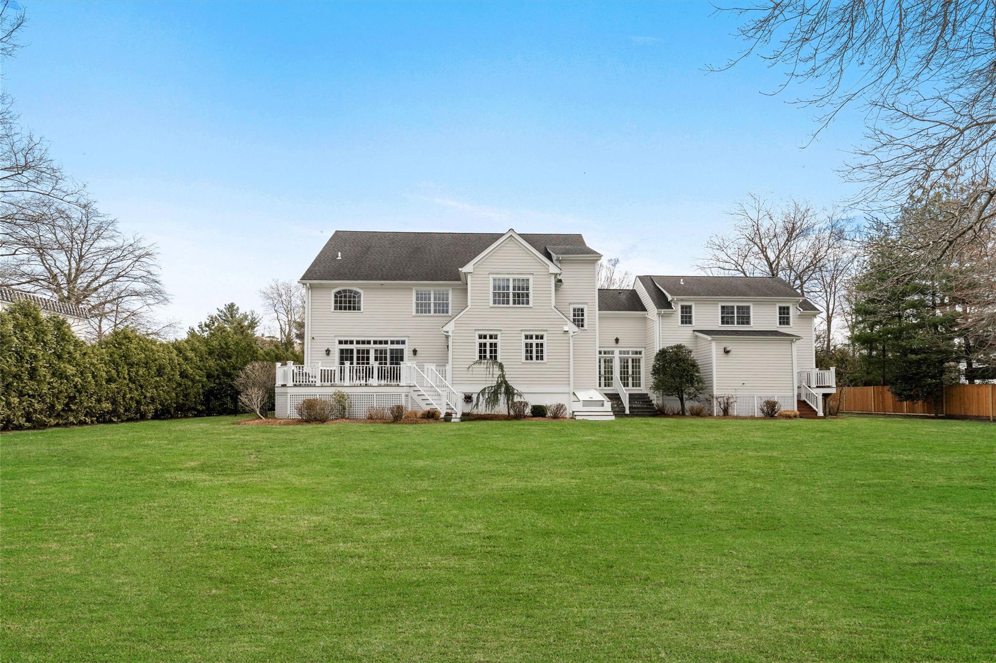 803 Oakwood Road, Mamaroneck, New York image 32