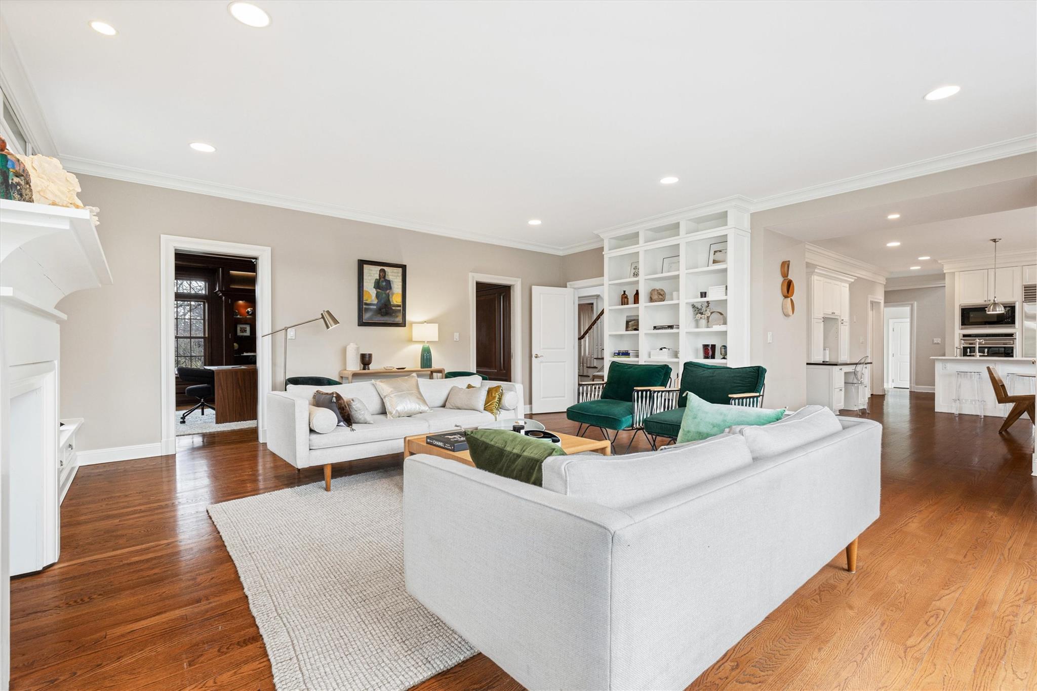 803 Oakwood Road, Mamaroneck, New York image 14