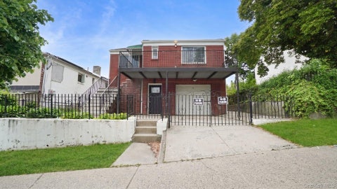 Multifamily For Sale - 1616 Hammersley Avenue<br/> Bronx, NY 10469