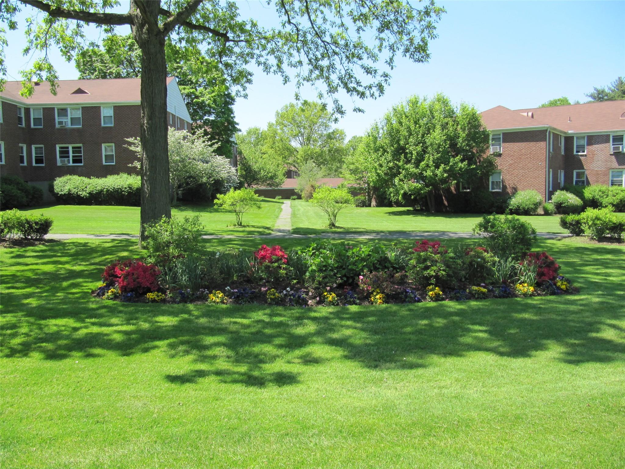 13 Bryant Crescent #2C, White Plains, New York image 35