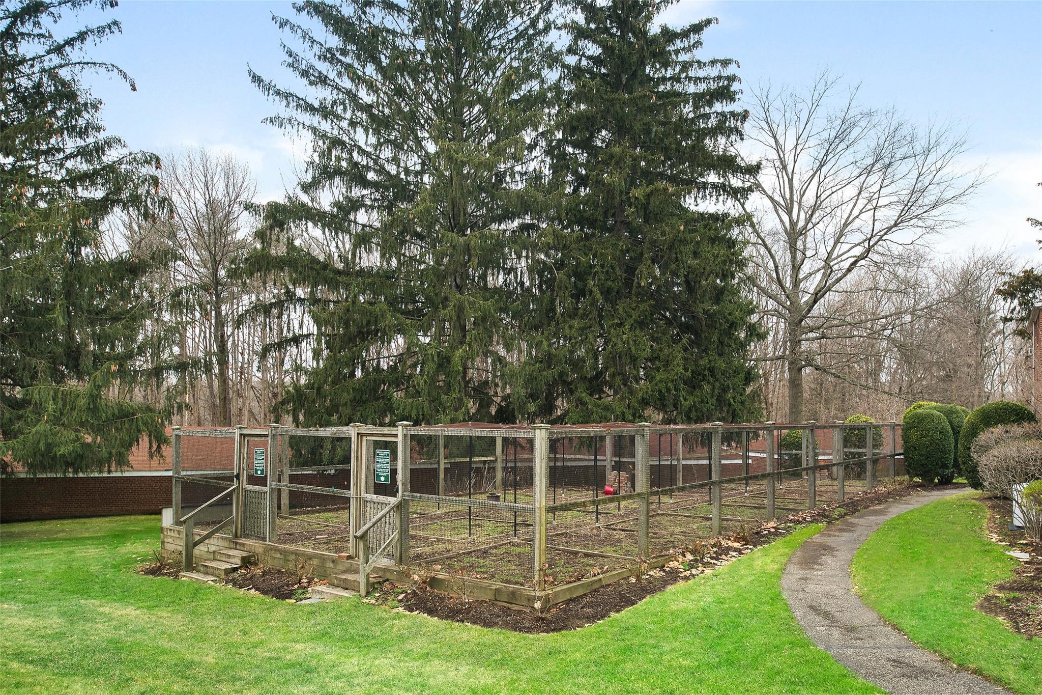 13 Bryant Crescent #2C, White Plains, New York image 24