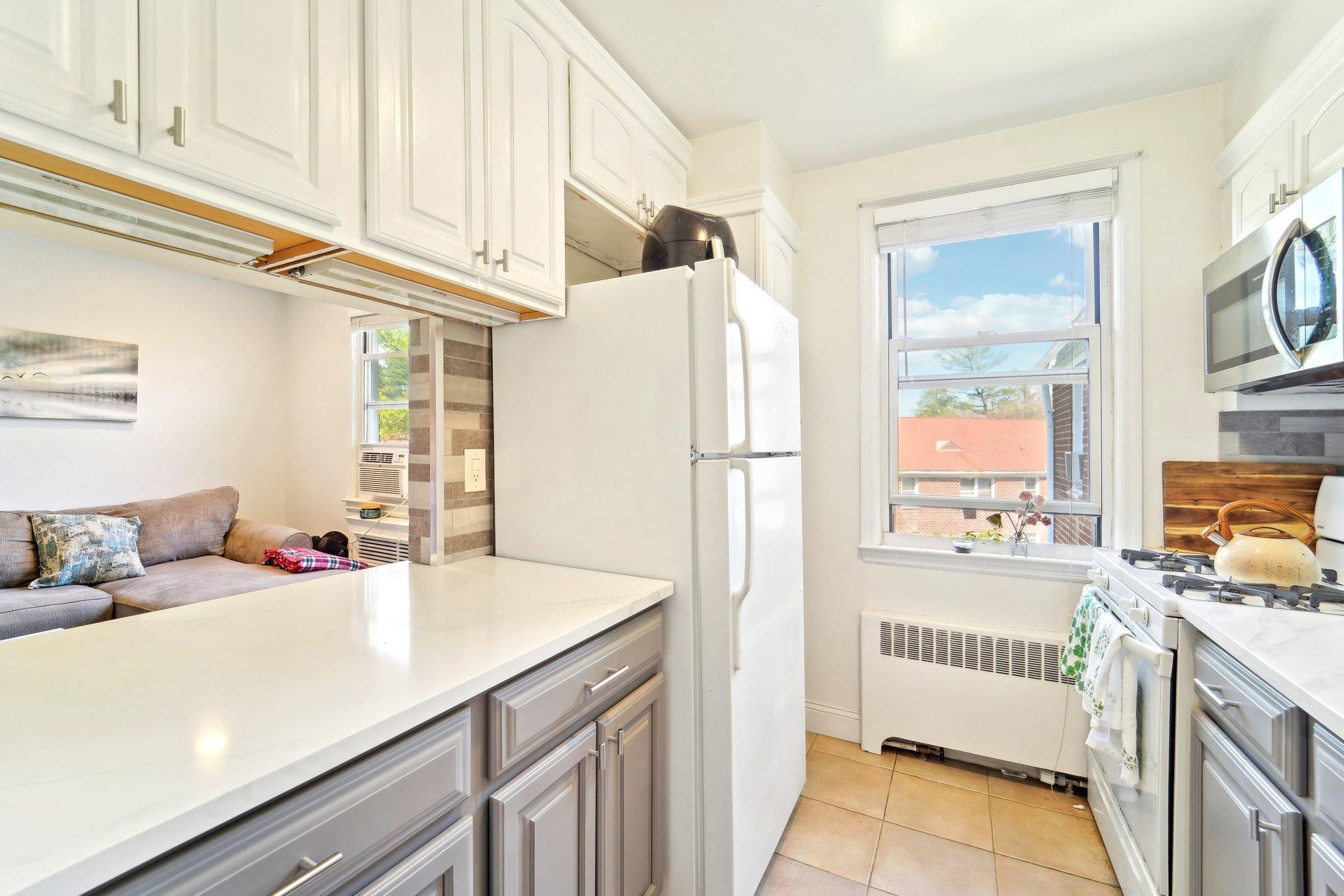 13 Bryant Crescent #2C, White Plains, New York image 17