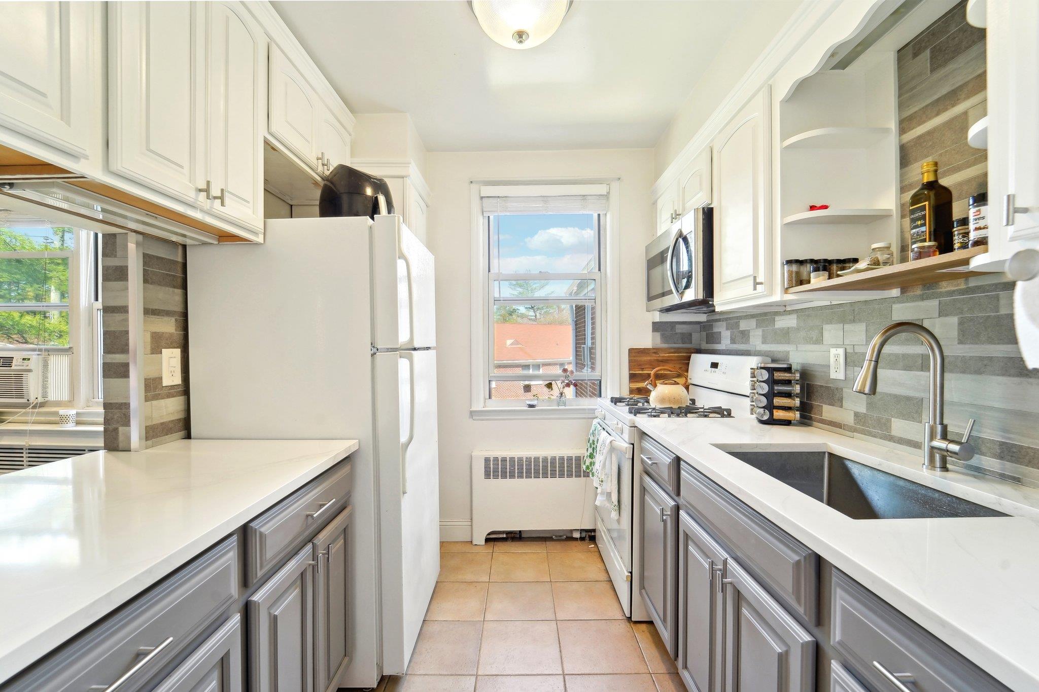 13 Bryant Crescent #2C, White Plains, New York image 14