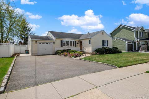 Homes For Sale - 340 N Boston Avenue<br/> Massapequa, NY 11758