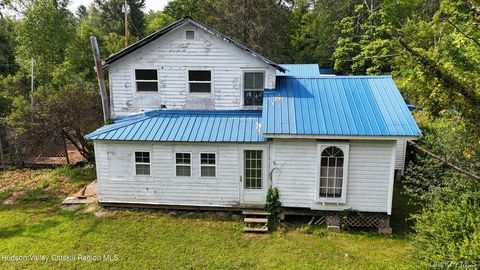 Homes For Sale - 3076 State Route 28<br/> Shokan, NY 12481