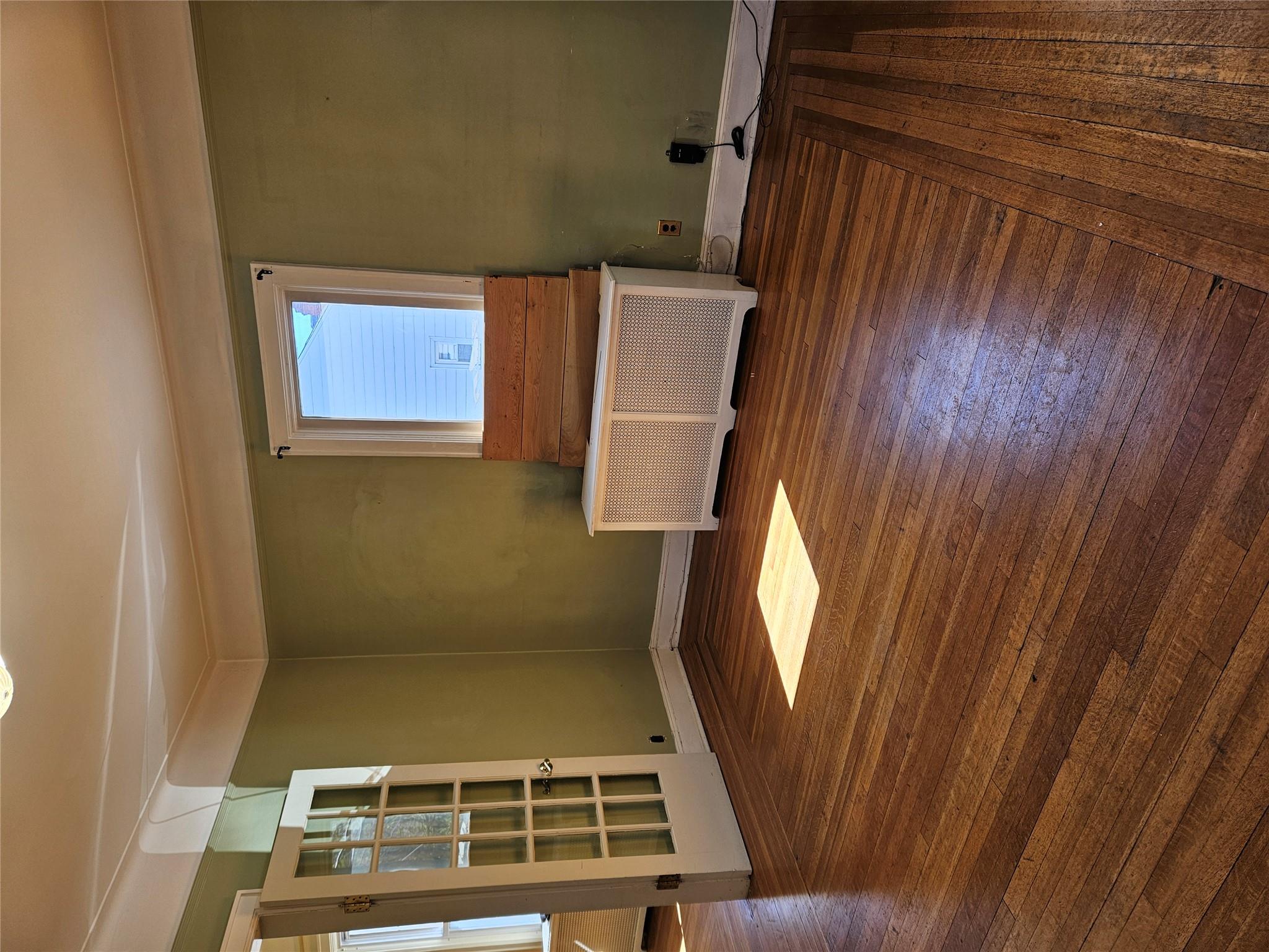 182 Parkway, Yonkers, New York image 12
