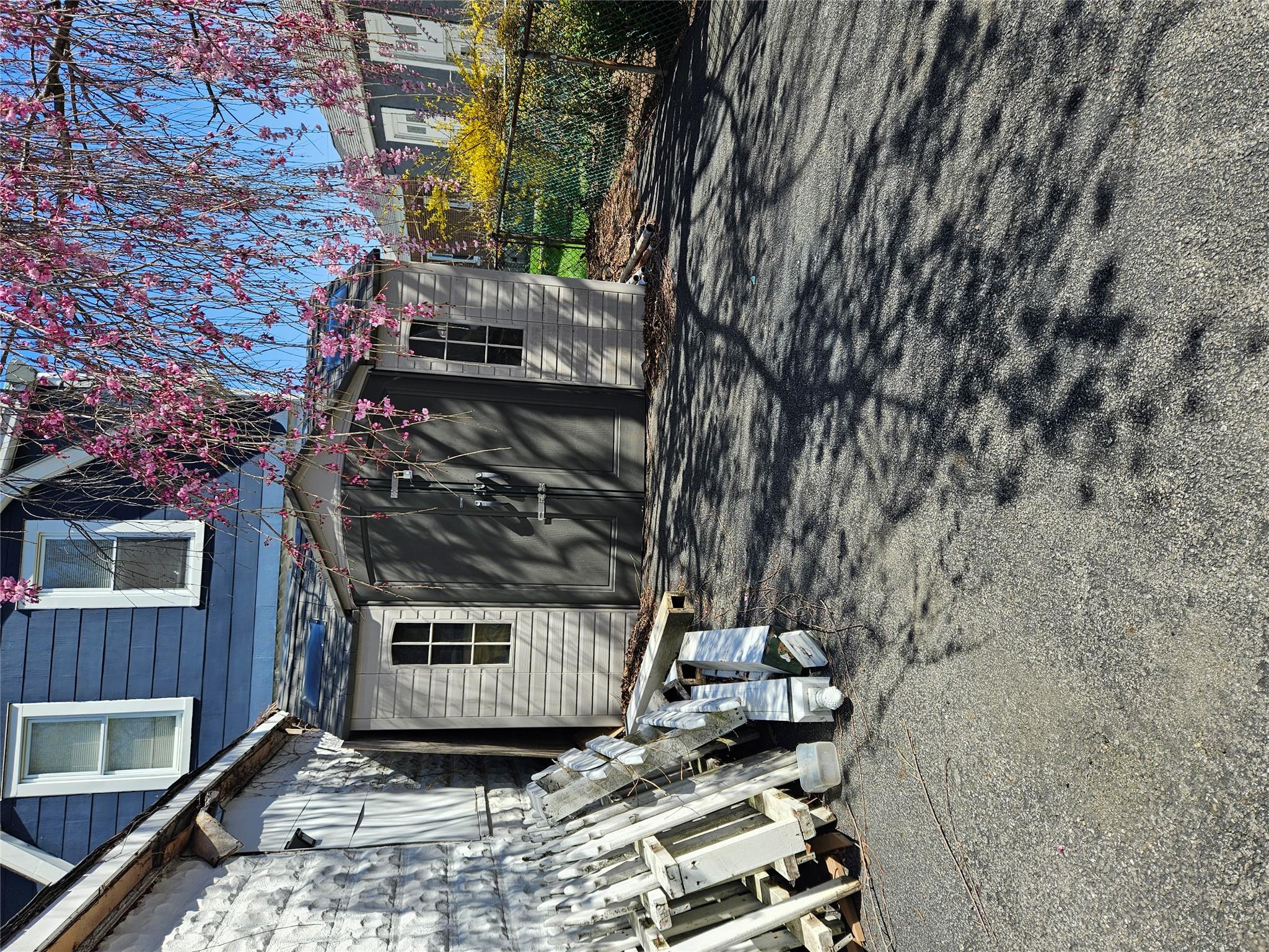 182 Parkway, Yonkers, New York image 4