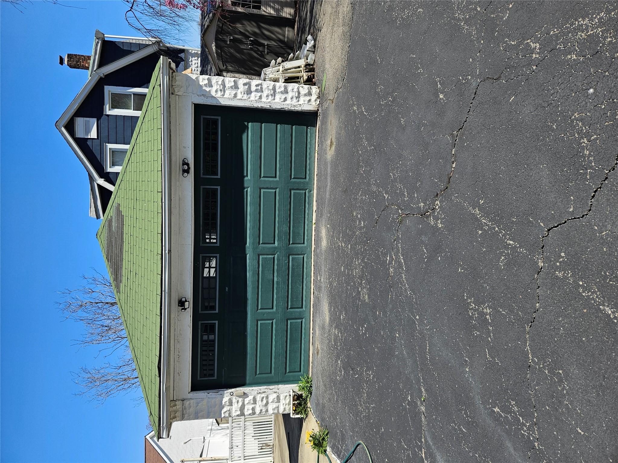 182 Parkway, Yonkers, New York image 3