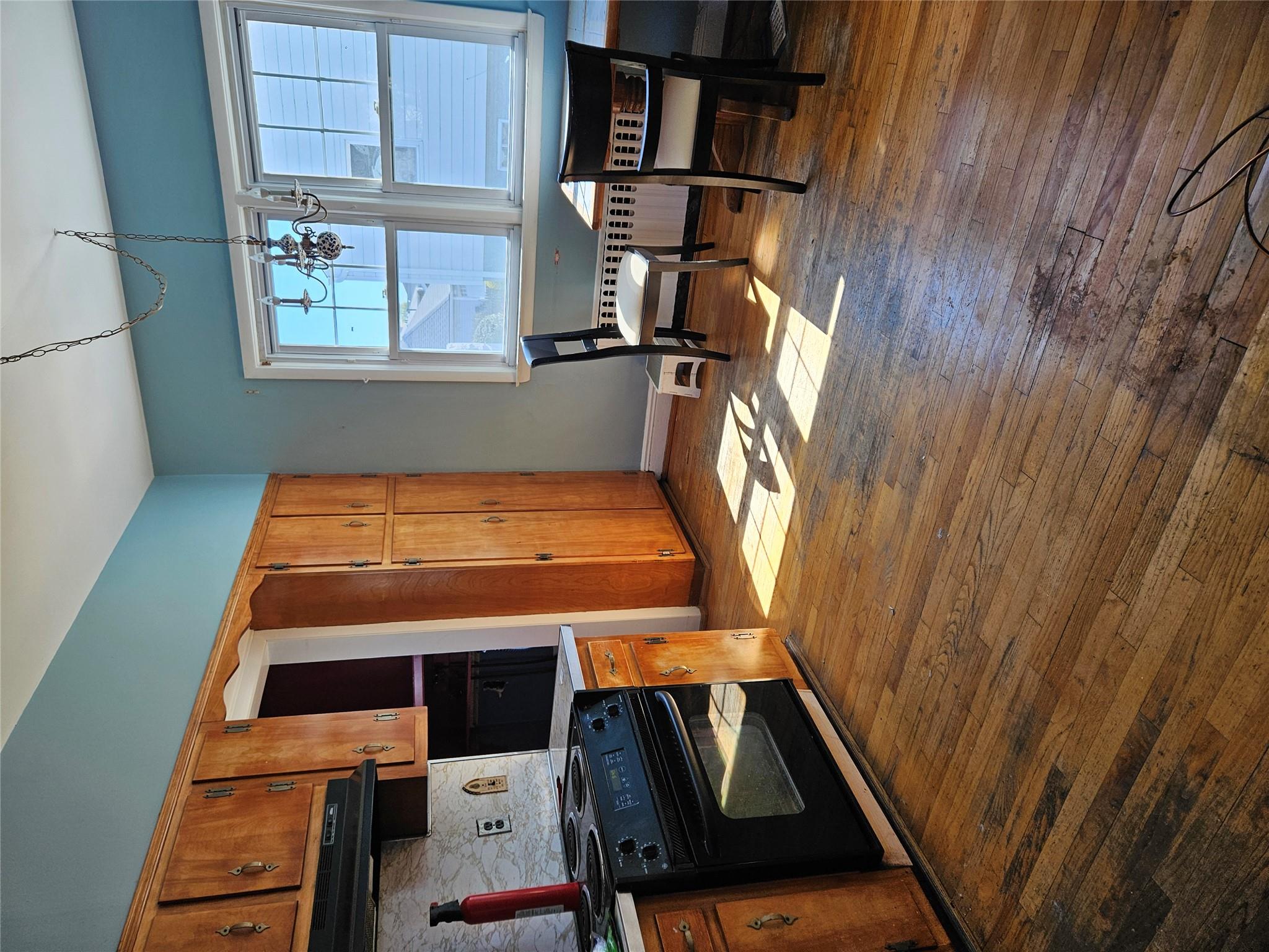 182 Parkway, Yonkers, New York image 16