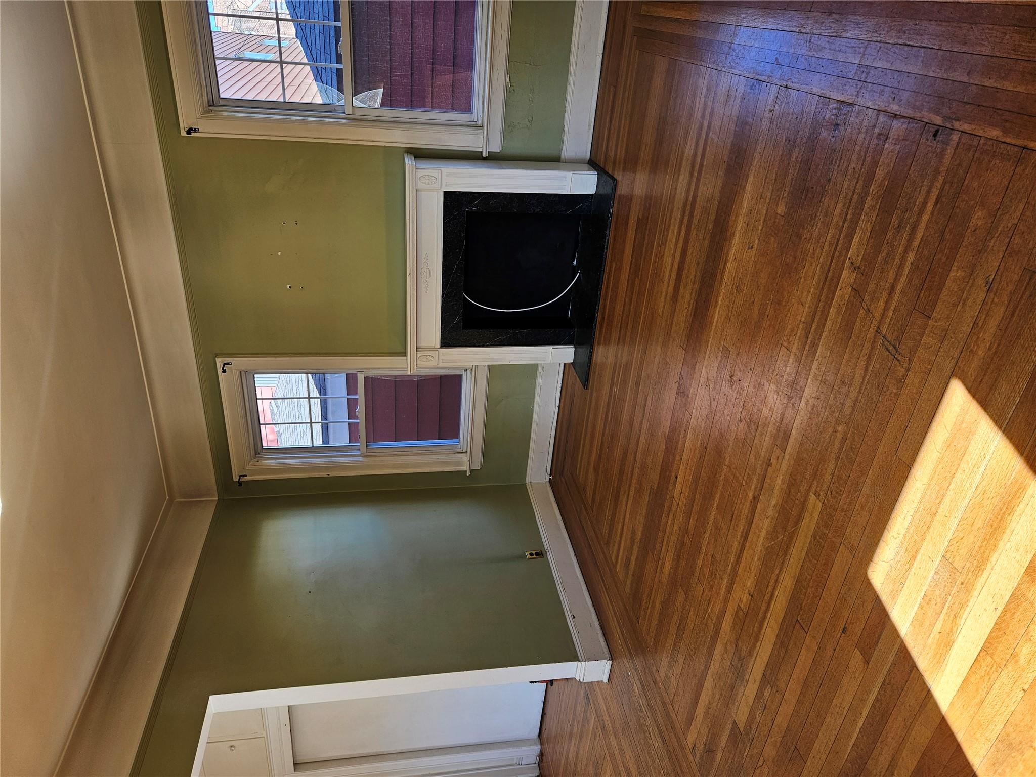 182 Parkway, Yonkers, New York image 11