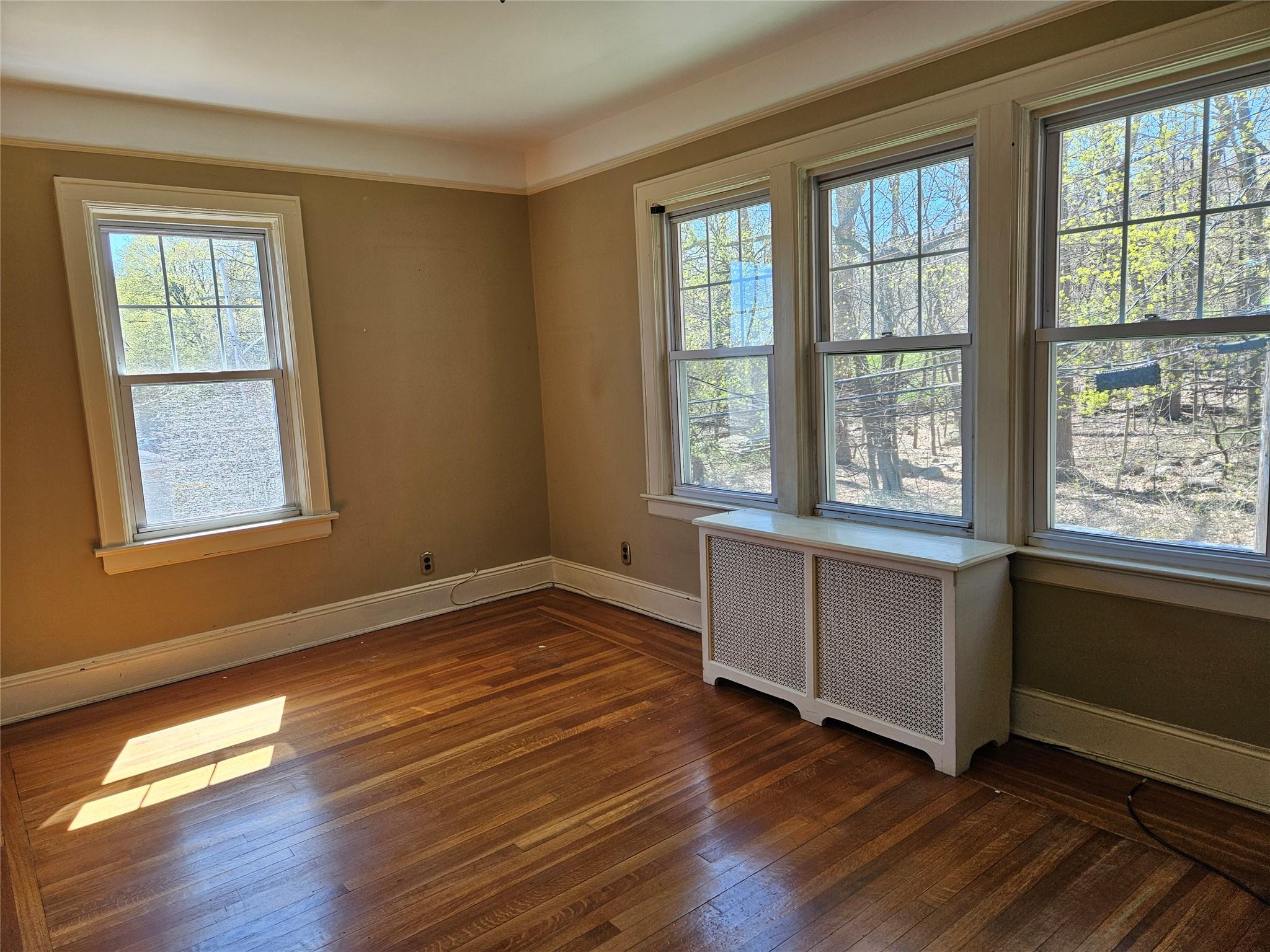 182 Parkway, Yonkers, New York image 20