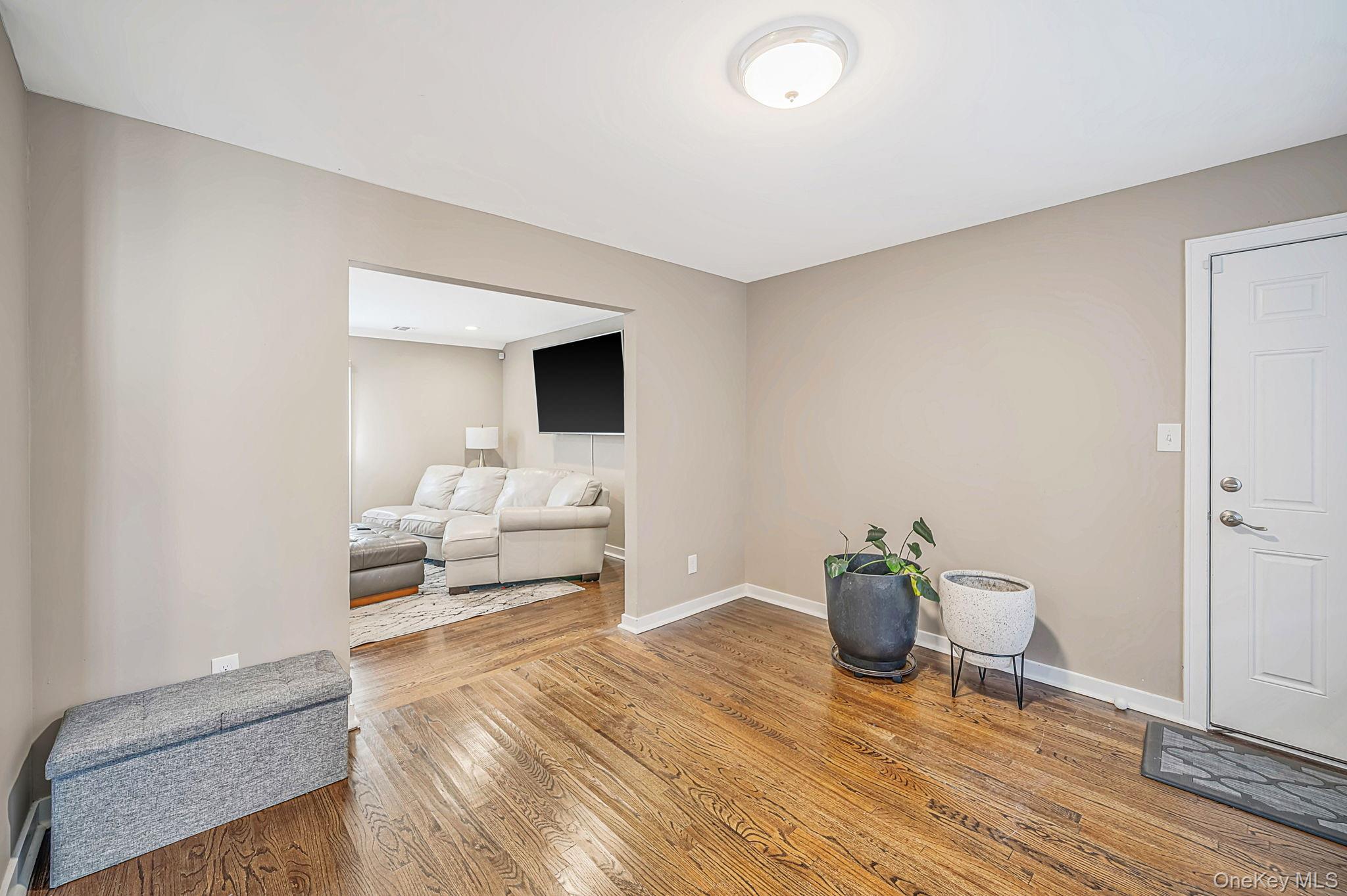 354 Seaford Avenue