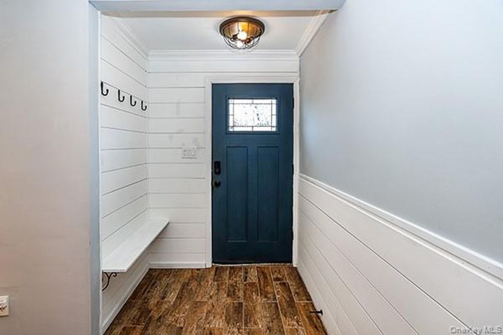 Photo of 1084 Hicksville Road, Massapequa Park, NY 11758 (MLS # 982332)