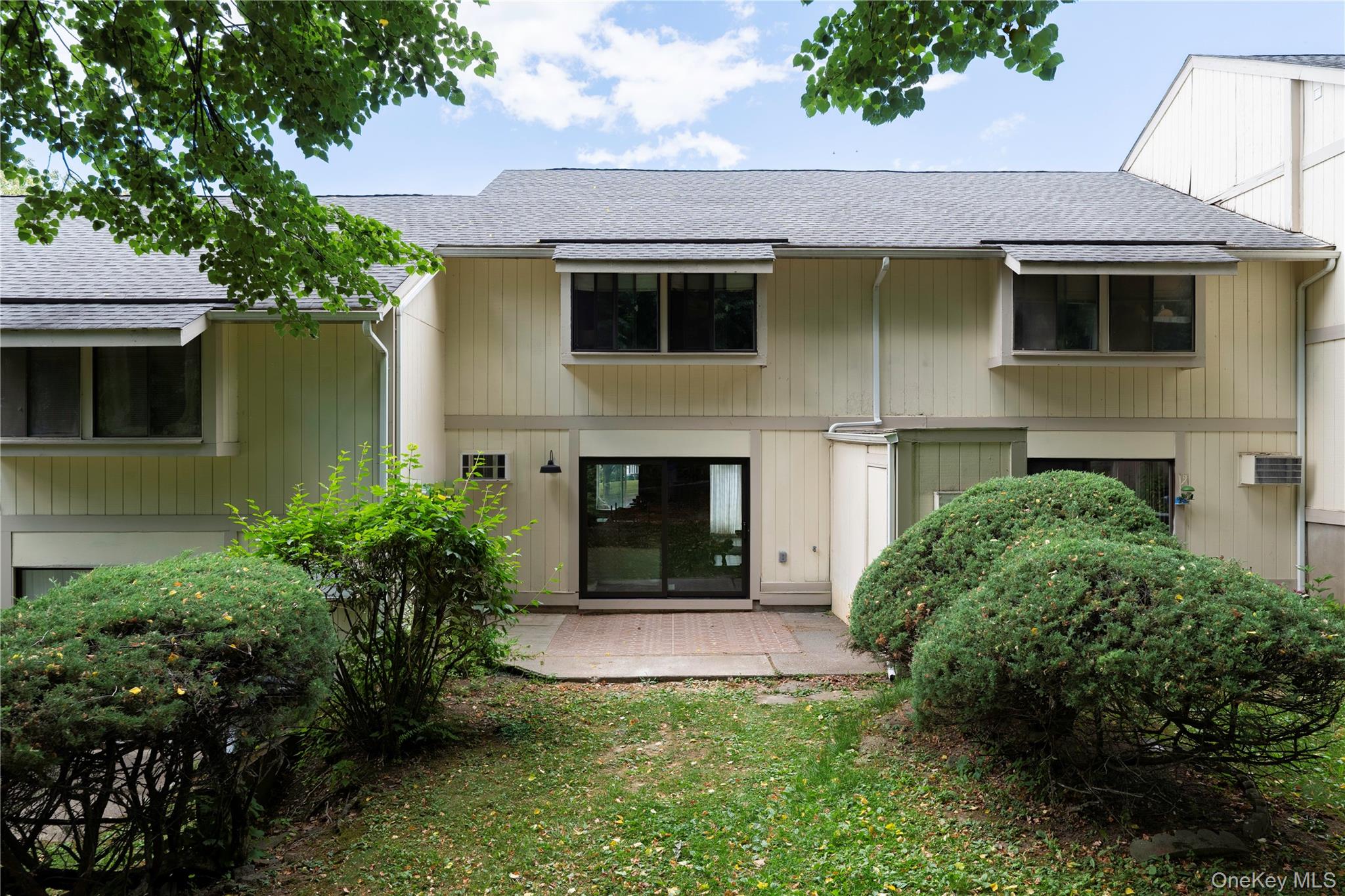 3 Hammond Plaza - Photo 2