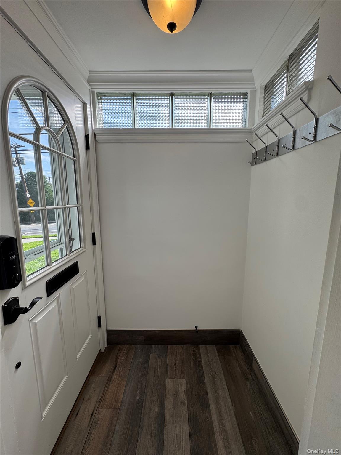 70L Sea Cliff Avenue 70L