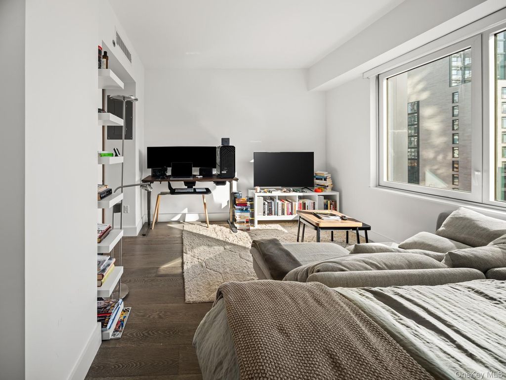 Photo of 10 Nevins Street #12I, Brooklyn, NY 11217 (MLS # 979792)