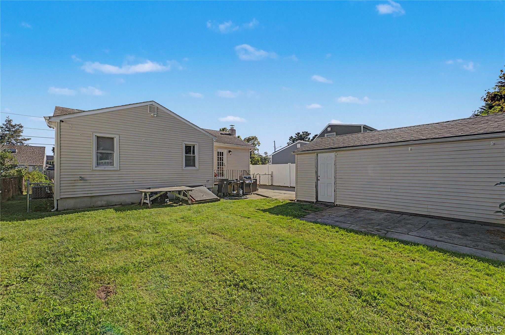 410 10th Street - Photo 4