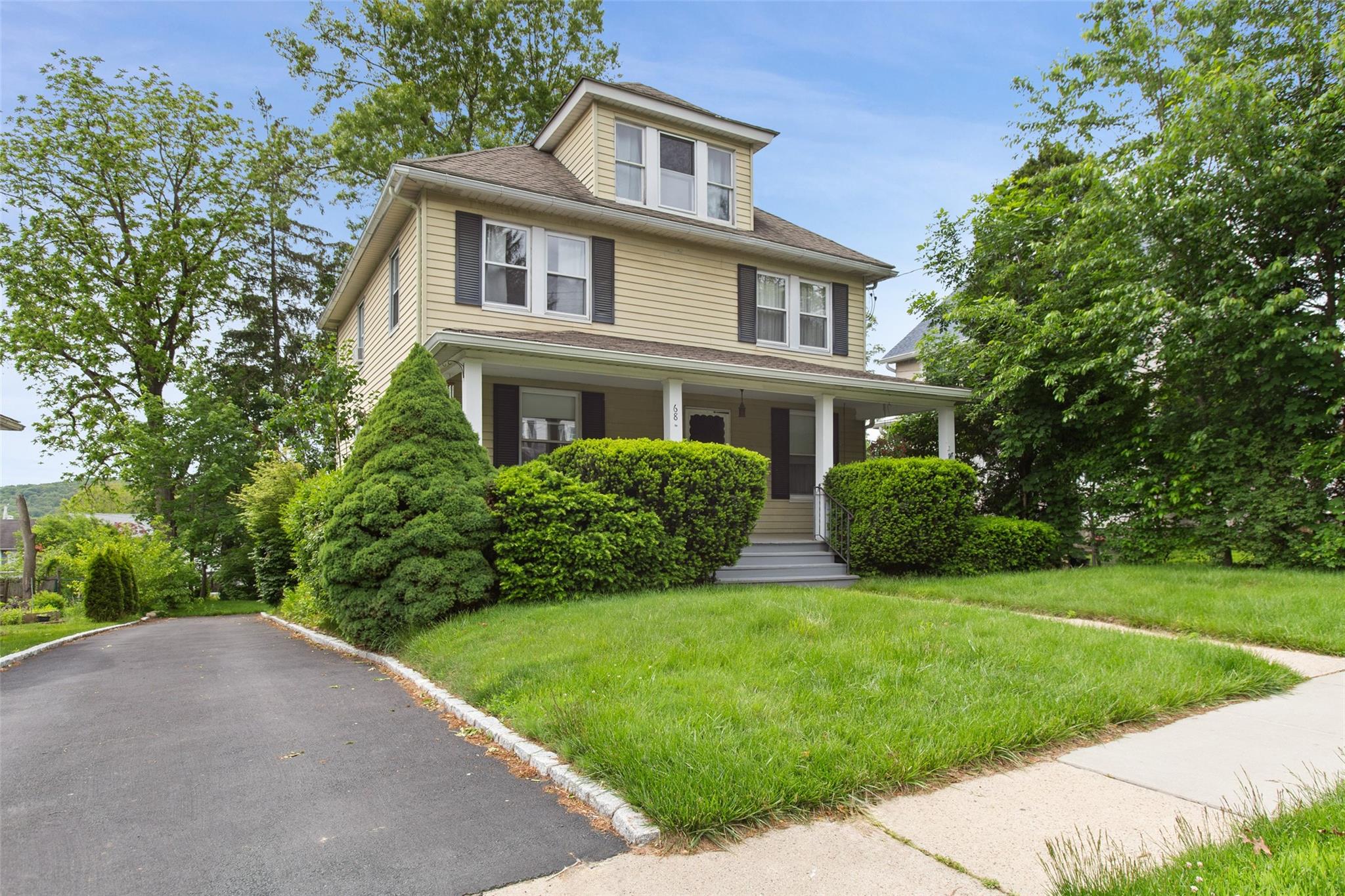 68 Boltis Street, Mount Kisco, New York image 2