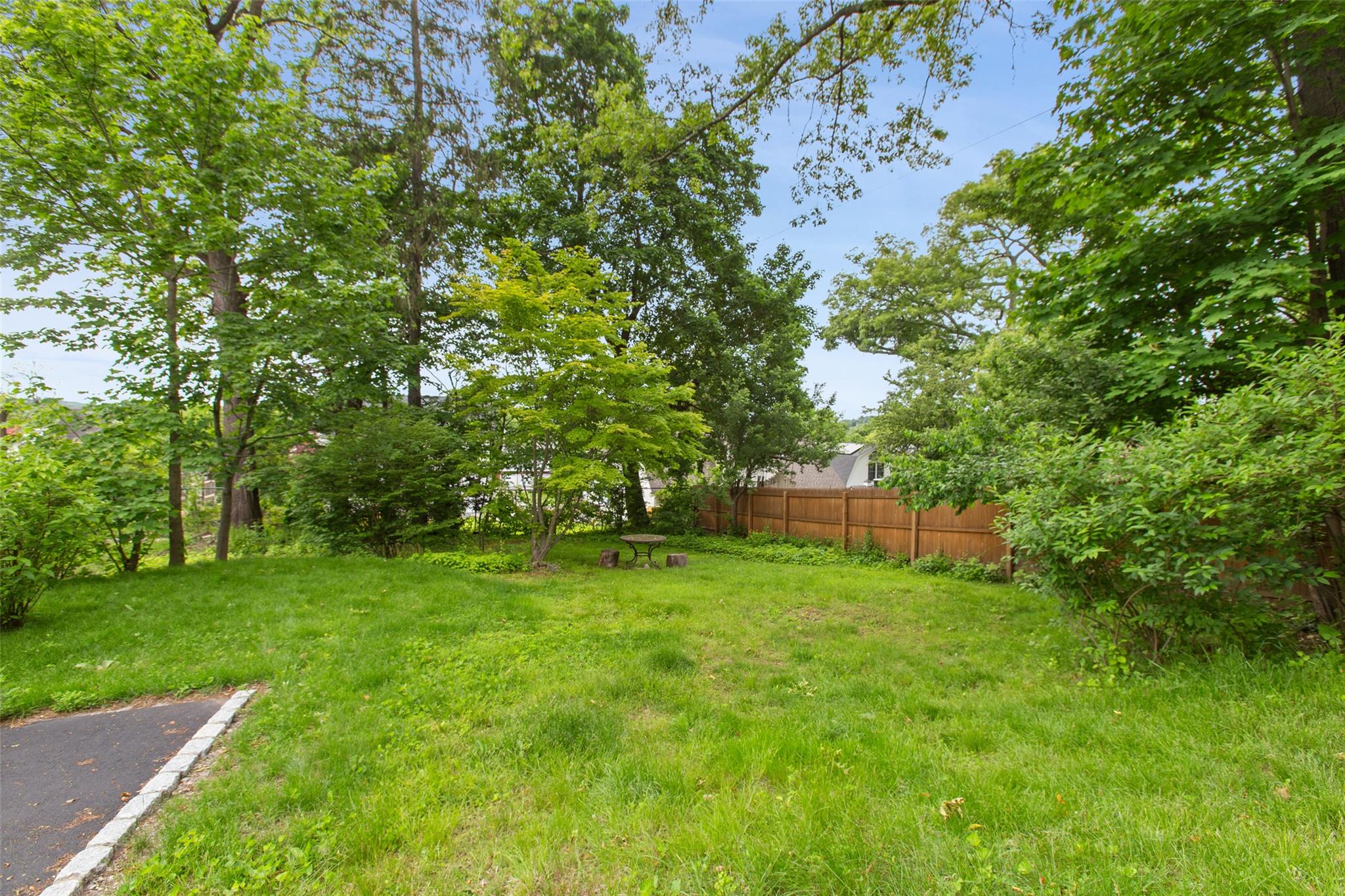 68 Boltis Street, Mount Kisco, New York image 31