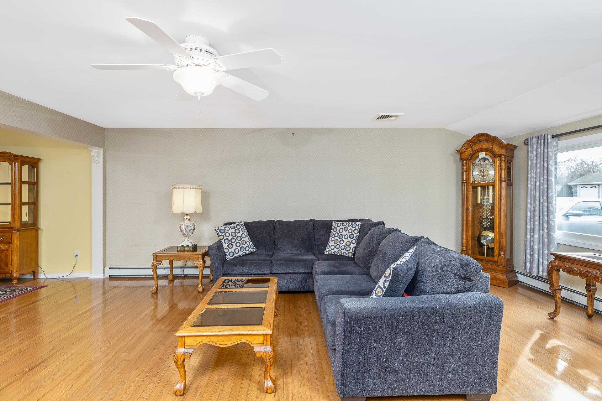 3 Shelbourne Lane, Stony Brook, New York image 5