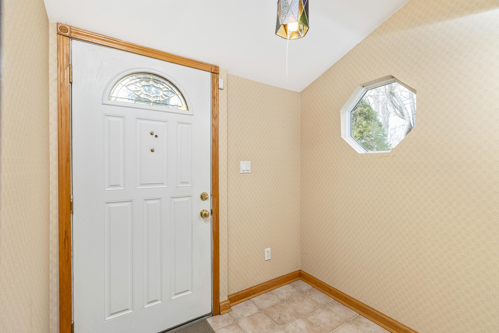 3 Shelbourne Lane, Stony Brook, New York image 3