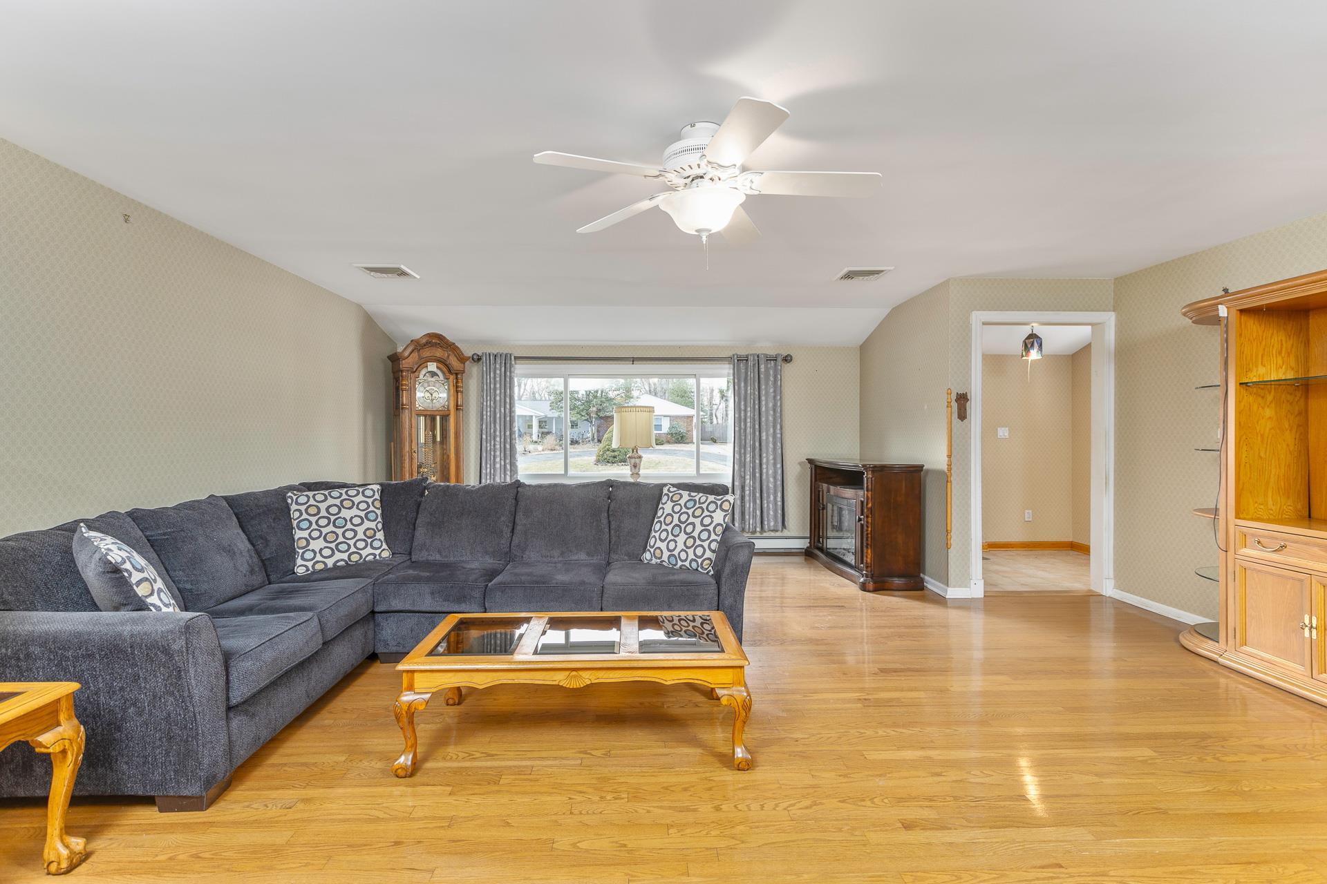 3 Shelbourne Lane, Stony Brook, New York image 6