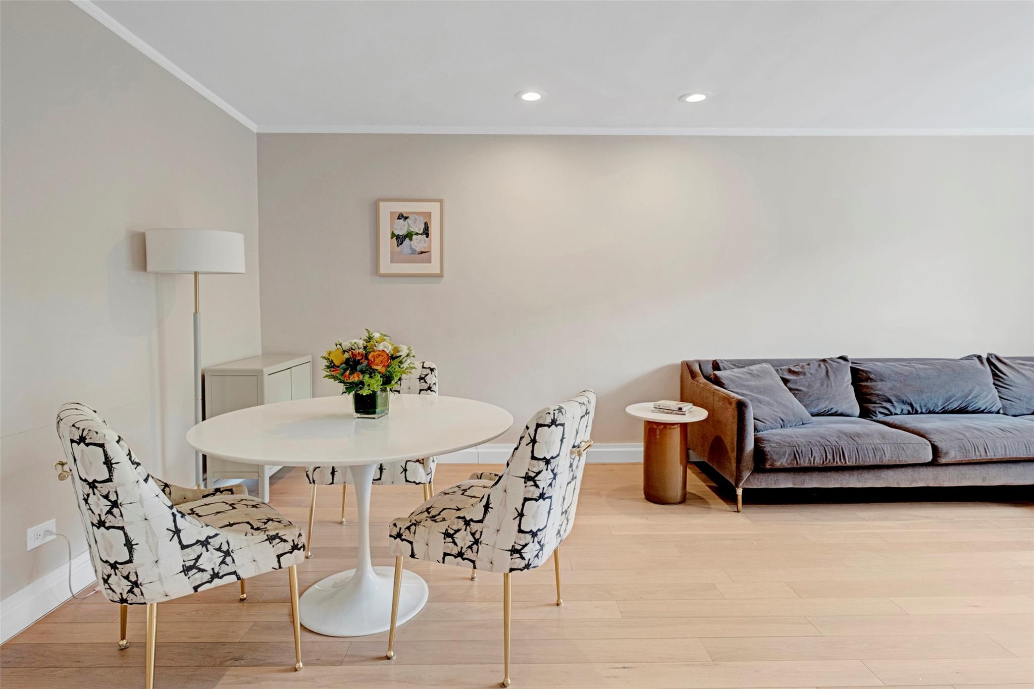 90 Knightsbridge Road 3R