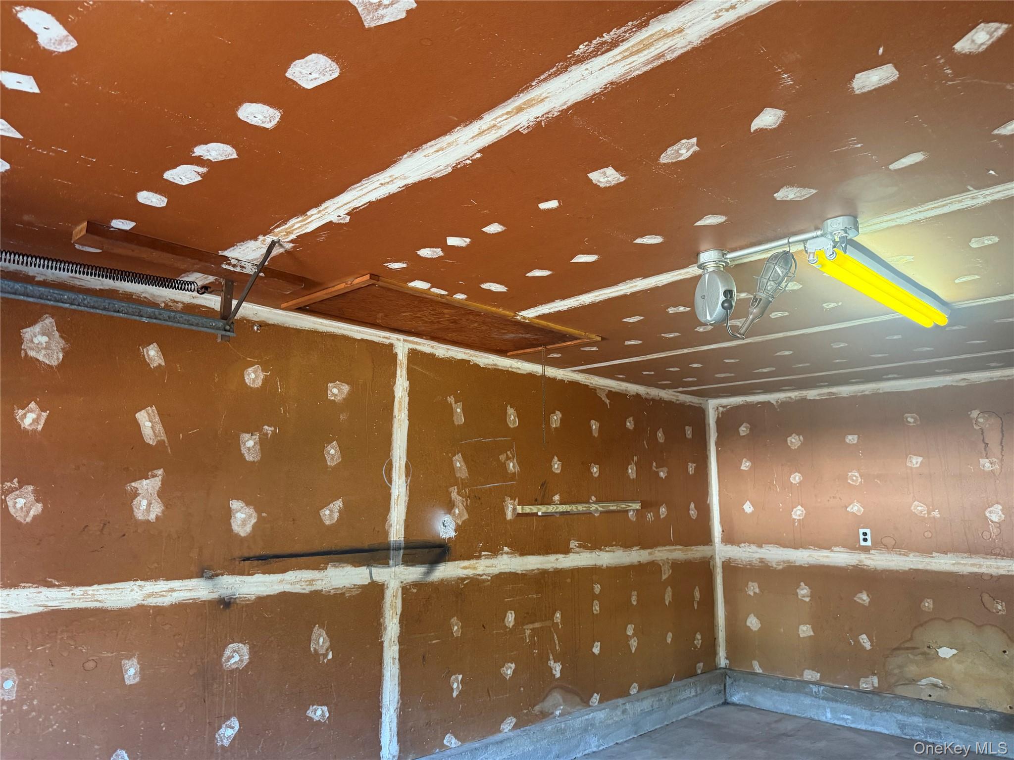 Cedarhurst, New York 11516, United States, 3 Bedrooms Bedrooms, ,3 BathroomsBathrooms,Residential,Pending,24641