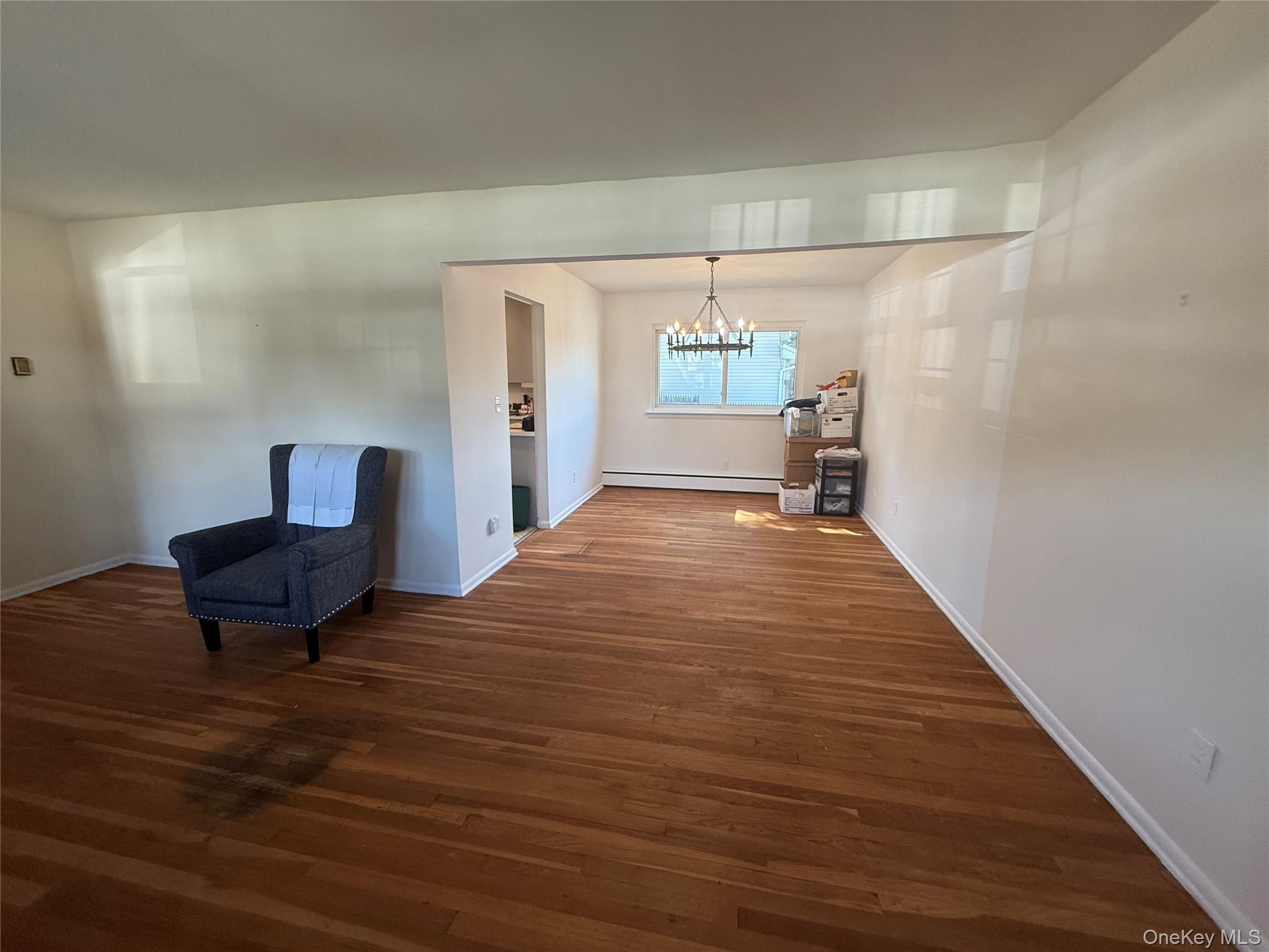 Cedarhurst, New York 11516, United States, 3 Bedrooms Bedrooms, ,3 BathroomsBathrooms,Residential,Pending,24641