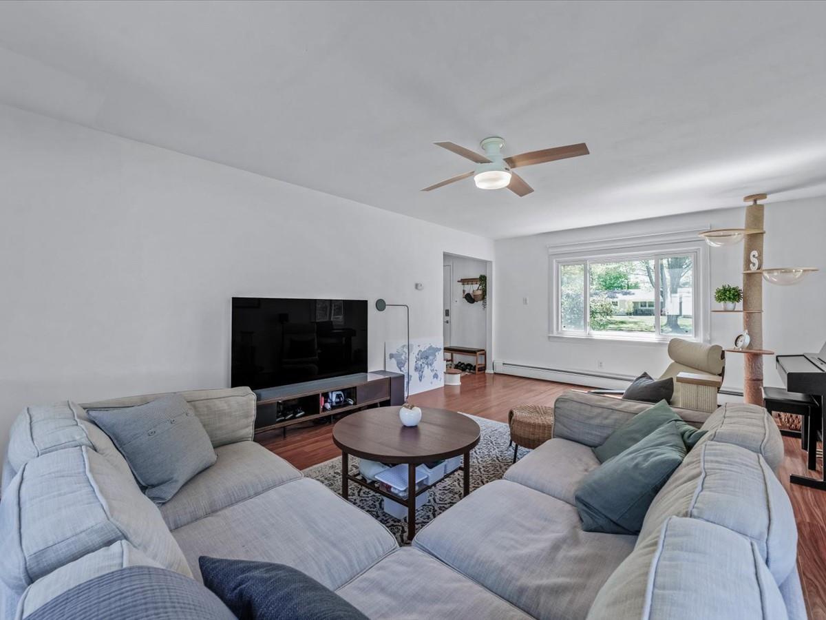 29 Barker Drive, Stony Brook, New York image 3