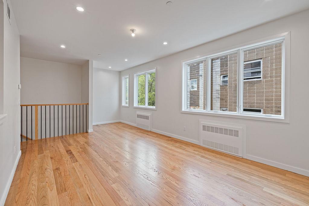 19 Rita Avenue 214