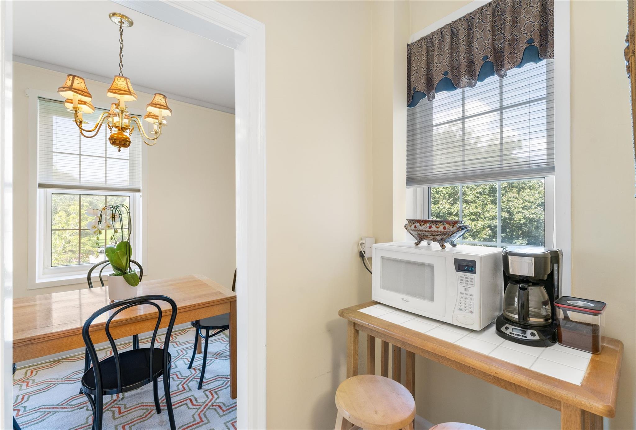 7 Midland Gardens #4M, Bronxville, New York image 6