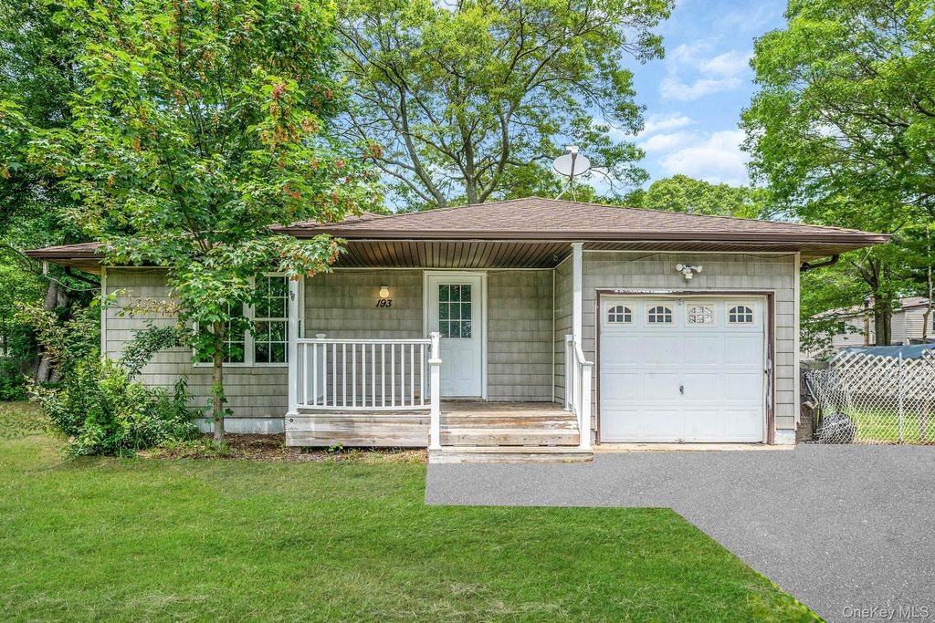 Photo of 193 Shinnecock Avenue, Mastic, NY 11950 (MLS # 923338)