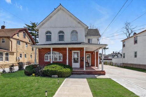 38 5th Street Valley Stream NY 11581