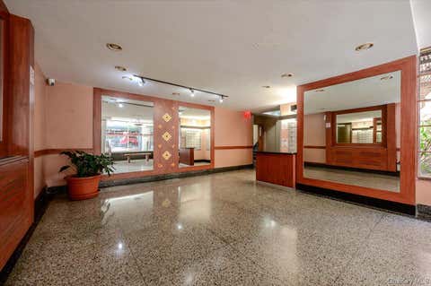 Photo of 33-44 93rd Street #1-P, Jackson Heights, NY 11372 (MLS # 1030438)